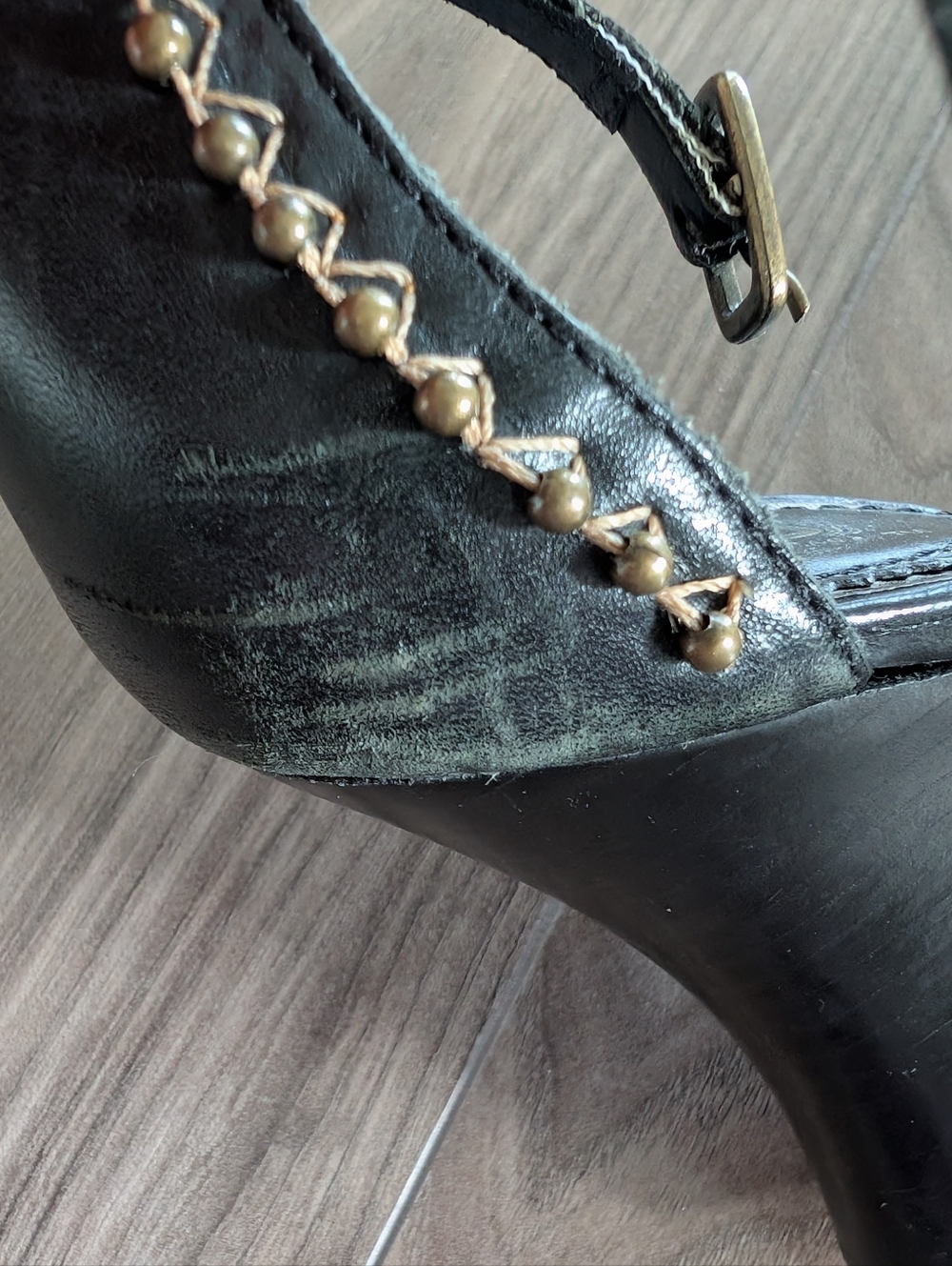 Carlos Black Embroidered Women's Strap Block Wedge Heels (Size 7.5) - Picture 15 of 15